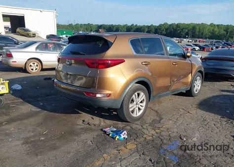 2017 Kia Sportage Lx z USA, uszkodzony, nr VIN KNDPM3AC4H7148734